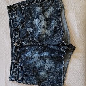 Forever 21+ bleach acid wash splatter shorts